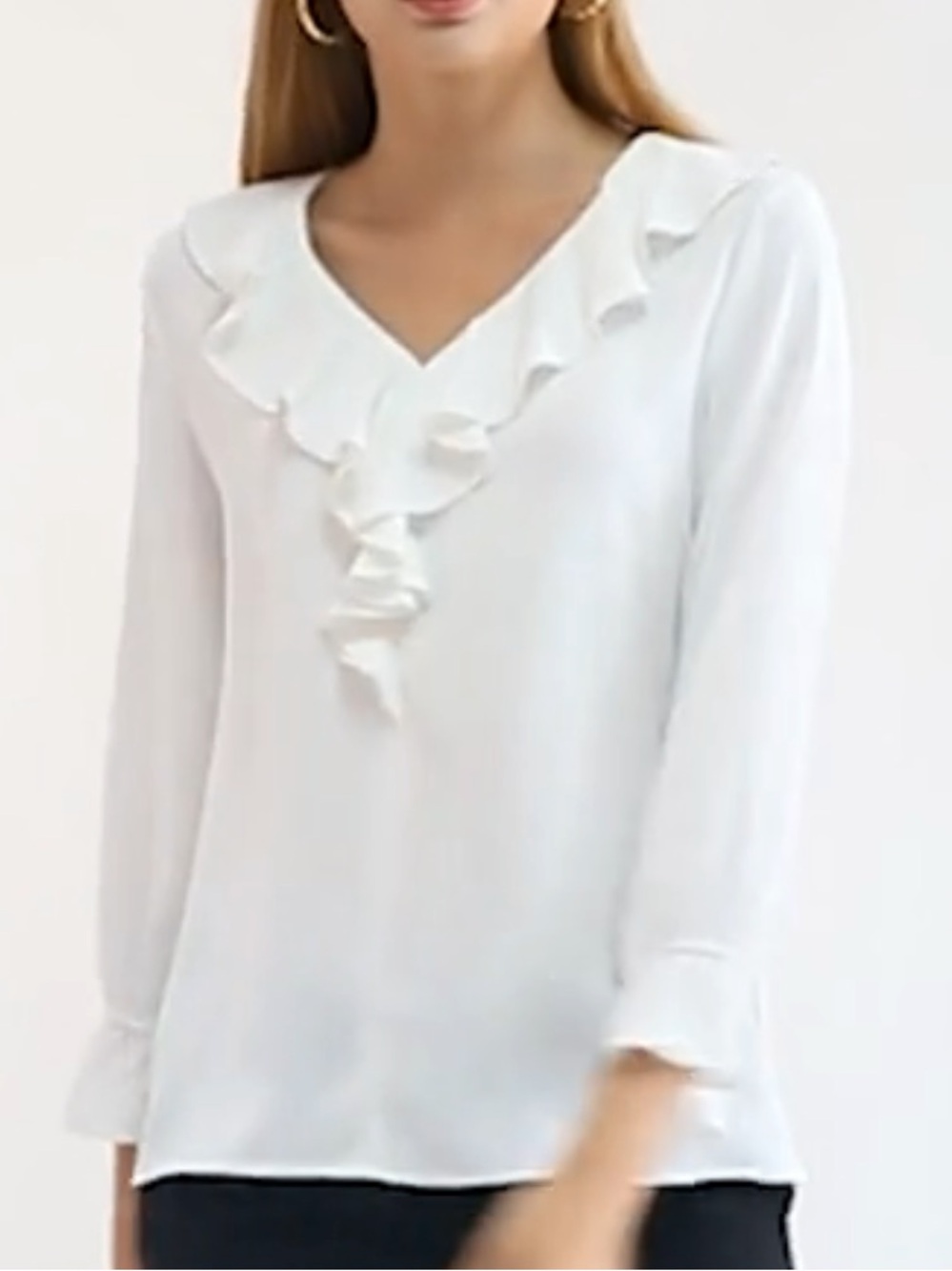 W By Worth White Ruffled V-Neck Blouse - Classic Women's Top